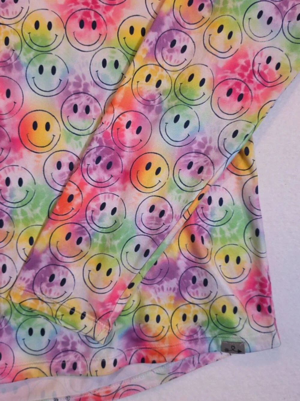 Ava Therese Smiley Face Tie Dye Long Sleeve Plus Size Top 2XL